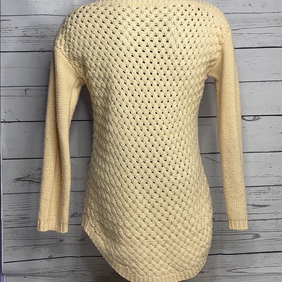 Light Pink Sweater - Picture 3 of 3